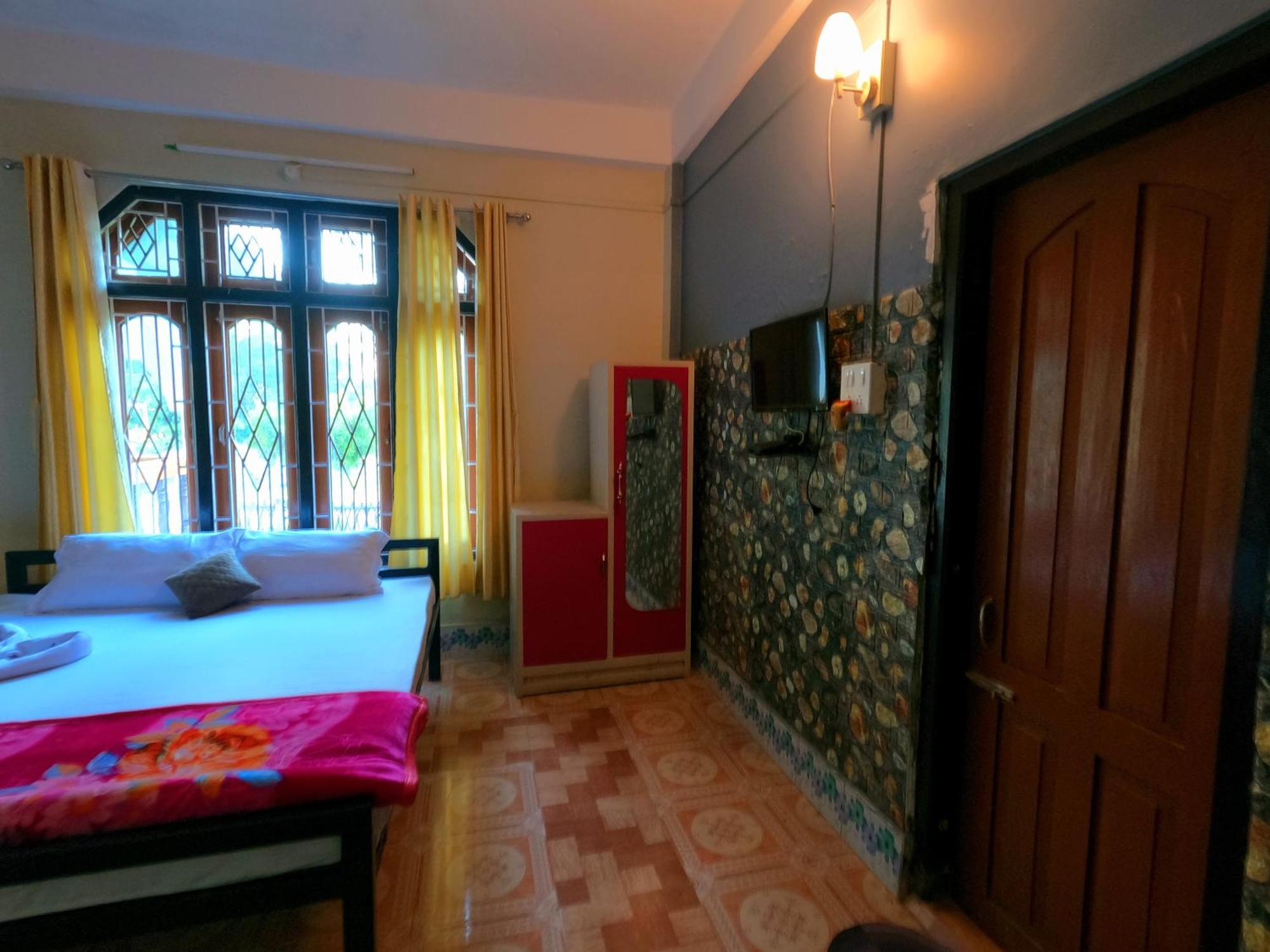 Kareng Party Camp N Homestay Kaziranga Exterior photo